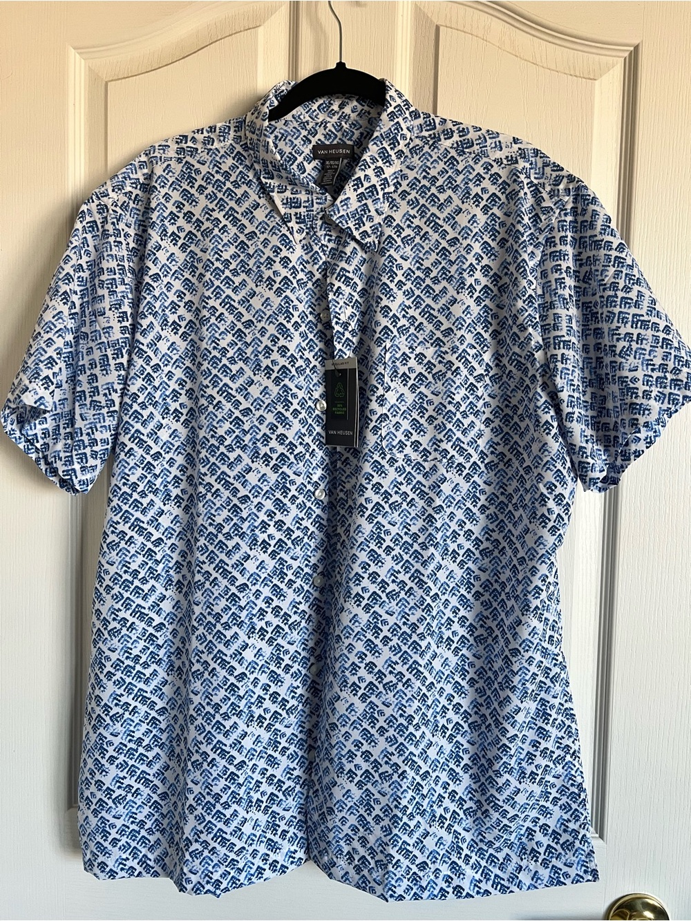 Van Heusen White and Blue Geometric Short-Sleeve Button-Down Shirt
